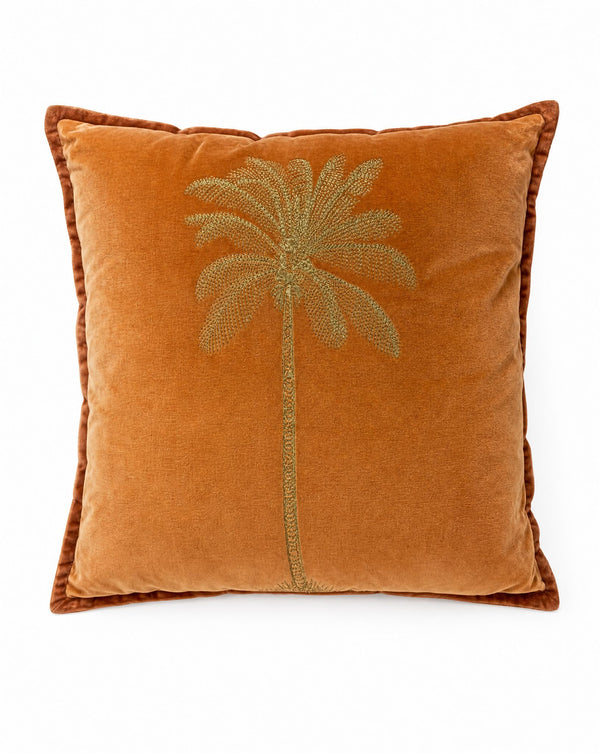 Dekokissen aus Samt in Orange mit gestickter Palme, 45 x 45 cm von LATÉLIO