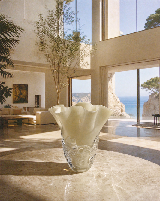 Glasvase Beige Luster — mittlere Form